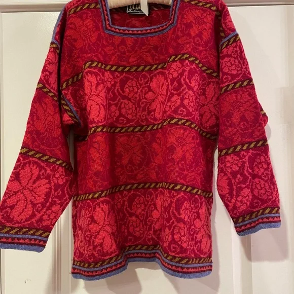 Oleana Red Floral Patterned Women's 100% Pure New Wool Nordic Sweater, M L - Picture 1 of 7